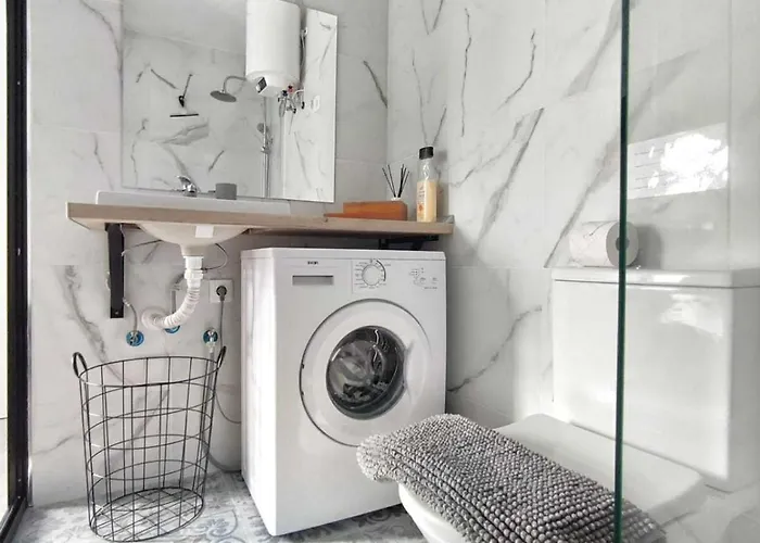 Palm Vista Адехе