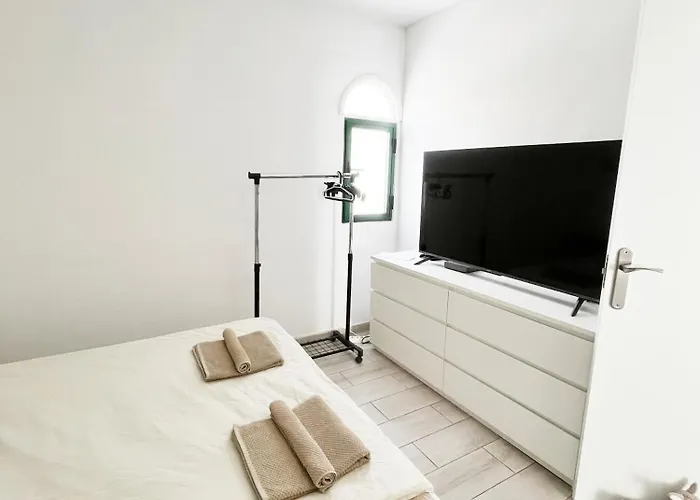 Palm Vista Апартаменты Адехе