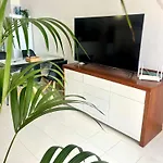 Palm Vista 아파트