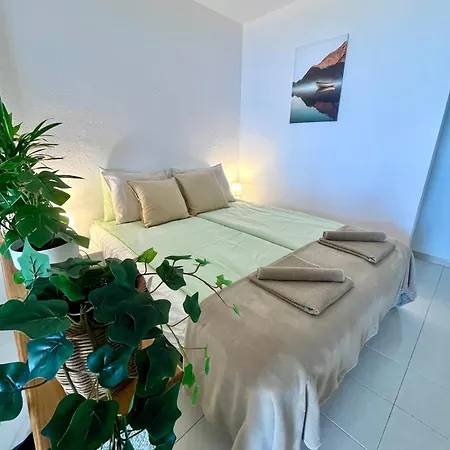 Palm Vista Апартаменты Адехе