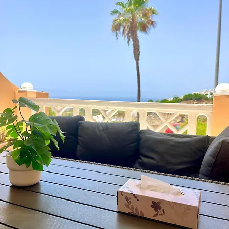 Palm Vista 아파트 아데제